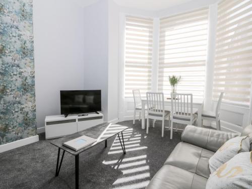 Seaside Breeze Accommodation image 3 Seaside Breeze image three