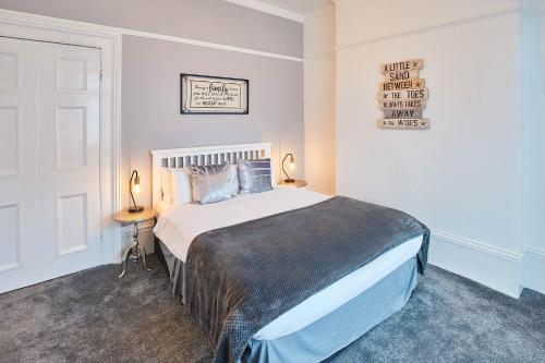 Host & Stay - Khyber Lodge Apartments image three