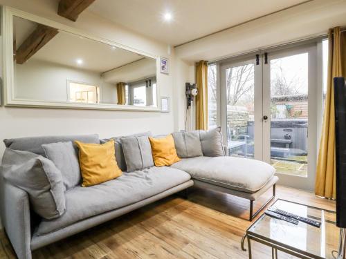 2A Chiserley Stile Accommodation image 3 2A Chiserley Stile image three