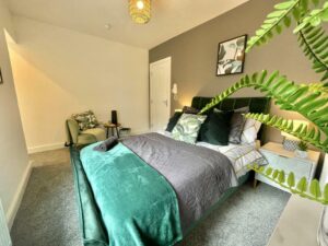 Wakefield Page image 31 Picture of Swanky 10 guest house in the heart of Wakefield - free wifi !