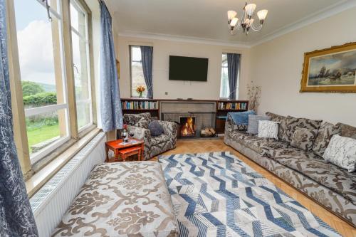 Aislaby Hall image three