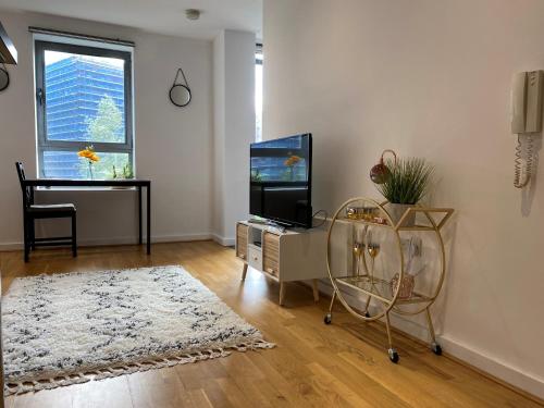 Stylish 1 bedroom apartment Accommodation image 3 Stylish 1 bedroom apartment image three