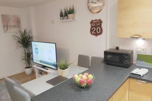 Piquancy Apartments - Sheffield City Centre Accommodation image 3 Piquancy Apartments - Sheffield City Centre image three