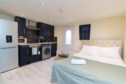 Dior House Apartments Accommodation image 3 Dior House Apartments image three