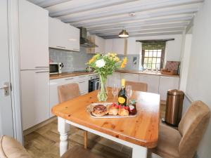 Edmunds Cottage, Bedale Accommodation image 2 Edmunds Cottage, Bedale image two