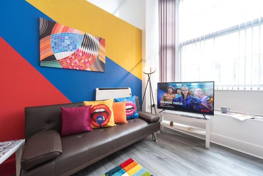 Jesouth Boutique Pad Stylish Stunning City Centre Accommodation image 1 Jesouth Boutique Pad Stylish Stunning City Centre image one