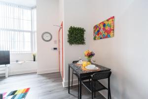 Jesouth Boutique Pad Stylish Stunning City Centre Accommodation image 2 Jesouth Boutique Pad Stylish Stunning City Centre image two