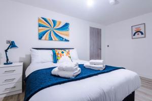 Stylish one bedroom apartment in Bradford - sleeps 4 Accommodation image 2 Stylish one bedroom apartment in Bradford - sleeps 4 image two