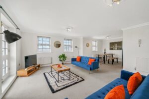Picture of Large Duplex Penthouse in Central York - Parking