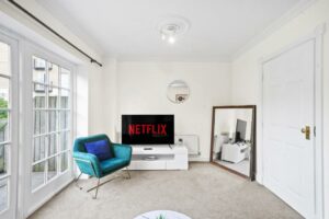 Picture of Stunning Central York House Sleeps 10 - Parking