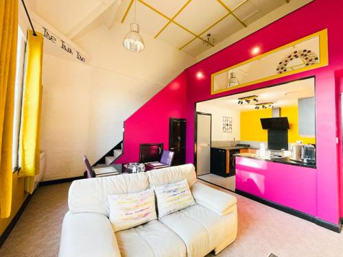 PHOENIX Executive Apart-Hotel Accommodation image 3 PHOENIX Executive Apart-Hotel image three