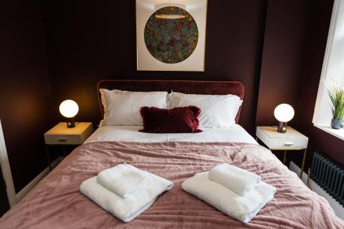 Maison Mouettes by Maison Parfaite - Luxury Suites with Abbey Views image three