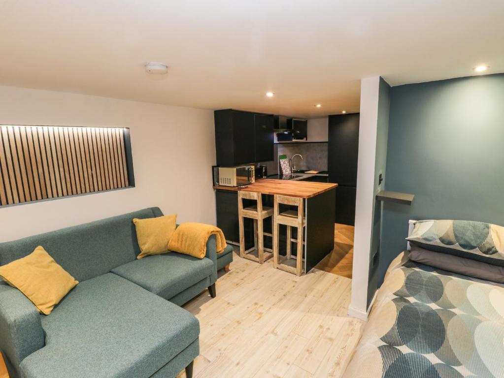 Studio Southcliff image one