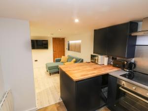 Studio Southcliff image two