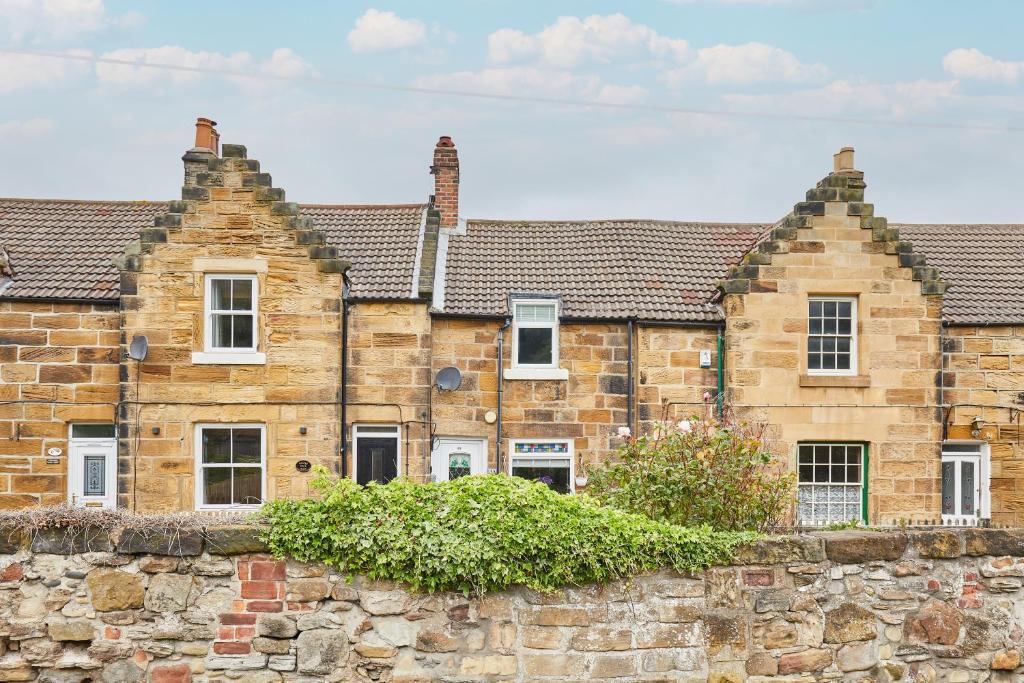 Snuggle cottage Accommodation image 1 Snuggle cottage image one