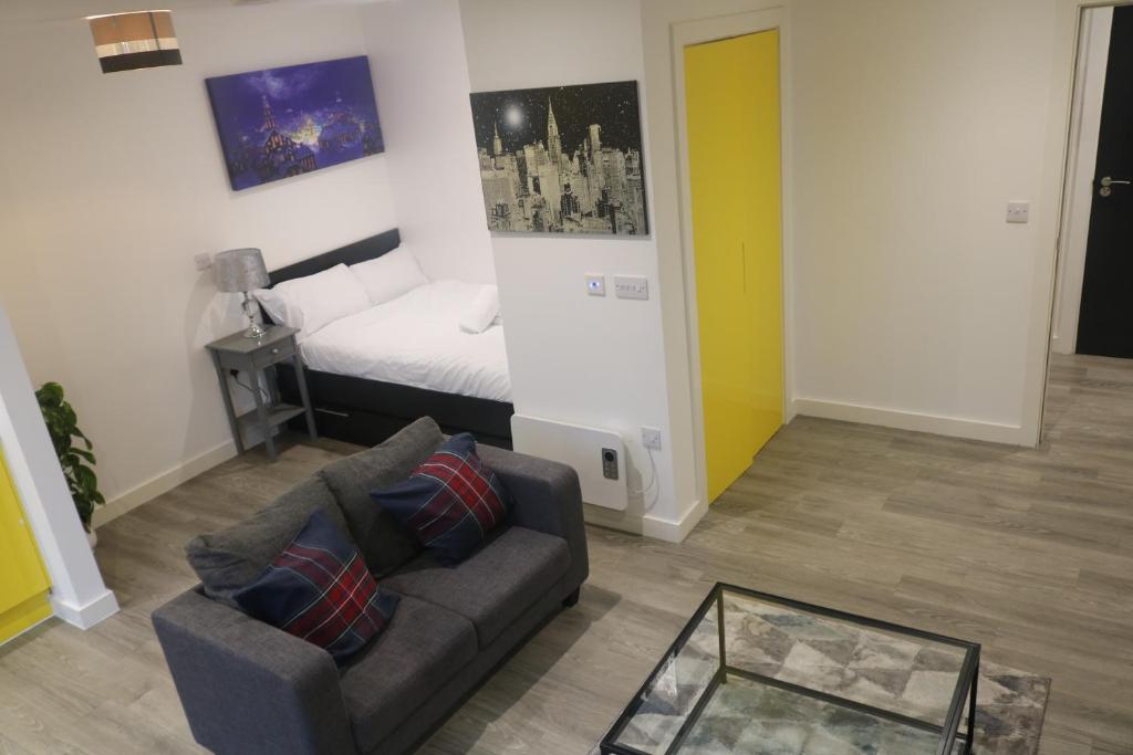 Lovely studio apartment in Sheffield Accommodation image 1 Lovely studio apartment in Sheffield image one