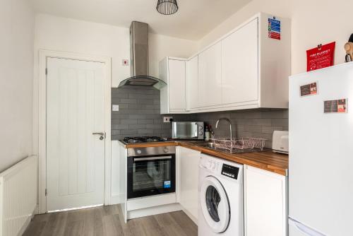 Hopetown Apartment-modern 1 bed with free parking Accommodation image 2 Hopetown Apartment-modern 1 bed with free parking image two