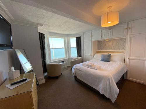 Marine View Guest House Accommodation image 2 Marine View Guest House image three