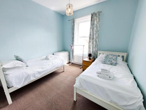 13 Flat 4 Esplanade Gardens Accommodation image 3 13 Flat 4 Esplanade Gardens image three