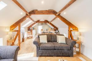 Upstairs Downstairs Cottage image two