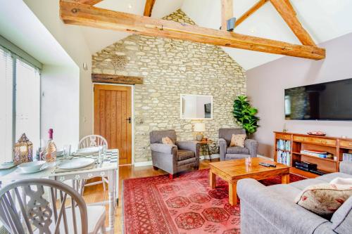Cow Byre Cottage, Scarborough image three