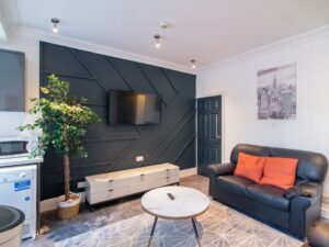 Book Apartments in Sheffield Page image 47 Picture of Sheffield City Homes - 4 ensuite bedrooms