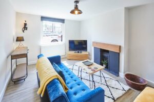 Picture of Host & Stay - 2 College Square
