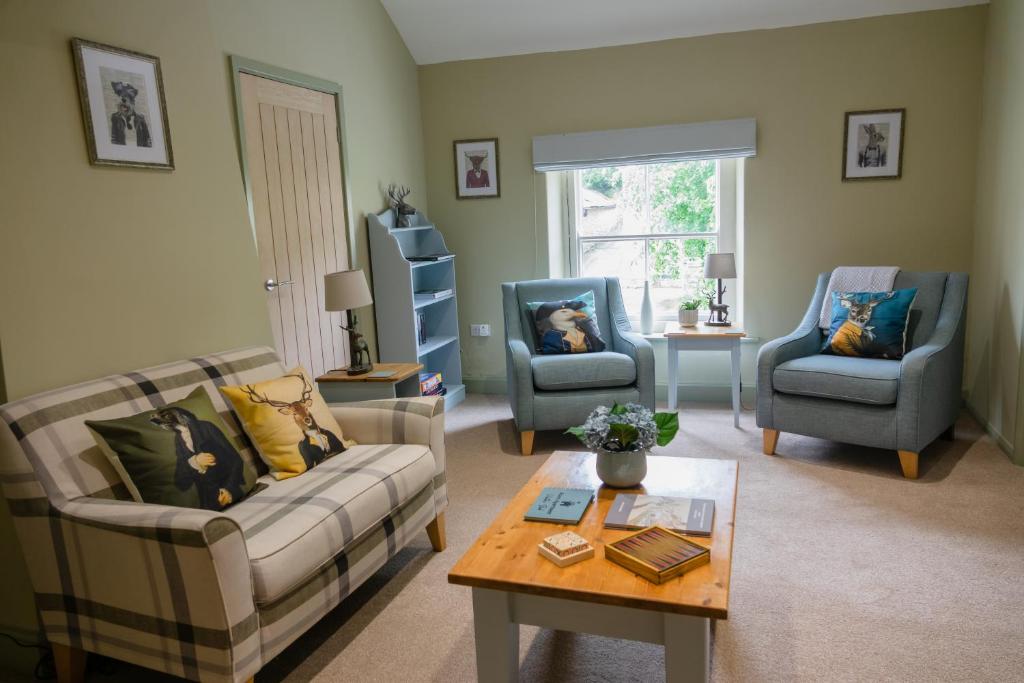 Acorn Apartment image one