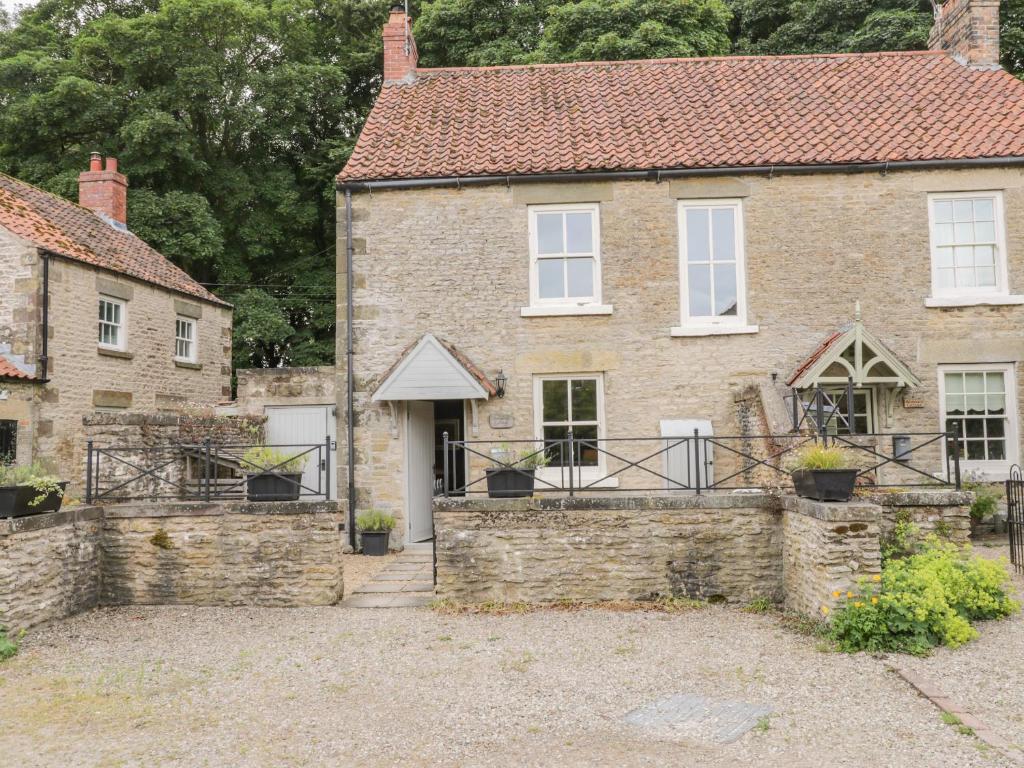 Snowdrop Cottage Accommodation image 1 Snowdrop Cottage image one