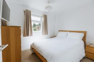 SWINTON HOUSE // LUXE 2 BED ACCOMMODATION IN HARROGATE // GREAT YORKSHIRE SHOW Accommodation image 2 SWINTON HOUSE // LUXE 2 BED ACCOMMODATION IN HARROGATE // GREAT YORKSHIRE SHOW image two