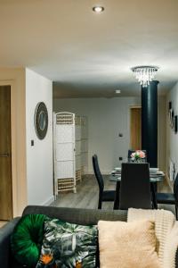 Bv Cosy Basement Apartment At Conditioning House Accommodation image 2 Bv Cosy Basement Apartment At Conditioning House image two
