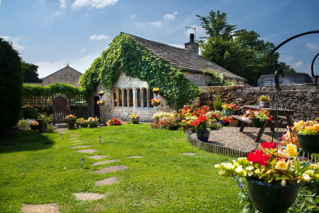 Monks Cottage image one