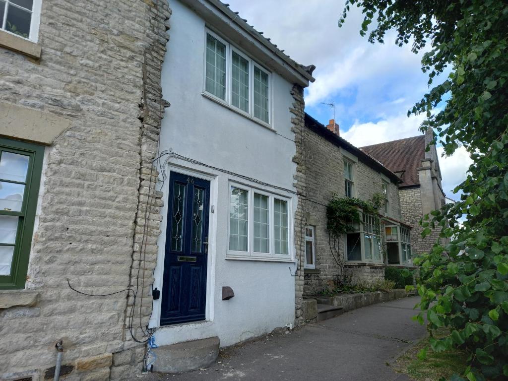 46 Potter Hill image one