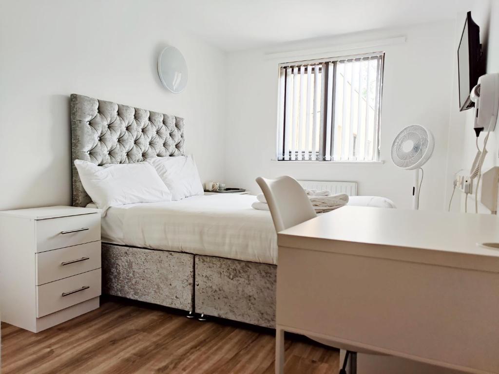 Accommodation Bradford image one