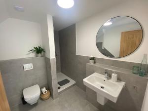 BRACKEN COTTAGE, The Lanes Cottages, Stokesley image two