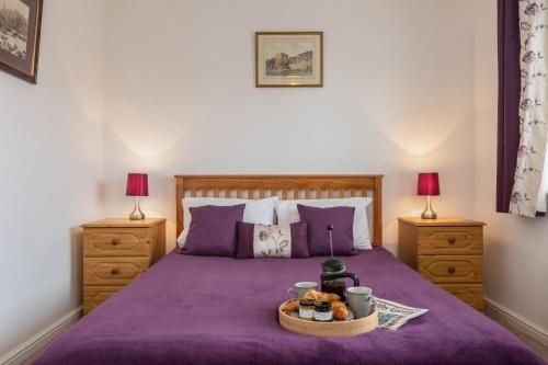 Arundel - Luxurious, Homely & Dog Friendly with Parking Accommodation image 3 Arundel - Luxurious, Homely & Dog Friendly with Parking image three