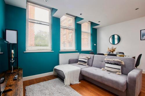 Spacious City Centre 3 Bedroom, 3 Bathroom Accommodation image 3 Spacious City Centre 3 Bedroom, 3 Bathroom image three