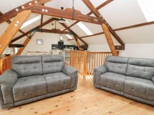 Spindle Cottage image two