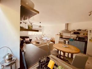 Church Hall Studio at Whitby Accommodation, Summer Hills Whitby Accommodation image 2 Church Hall Studio at Whitby Accommodation, Summer Hills Whitby image two