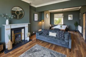 Picture of Host & Stay - Raven House