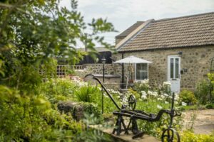 Picture of Bridge House Barn
