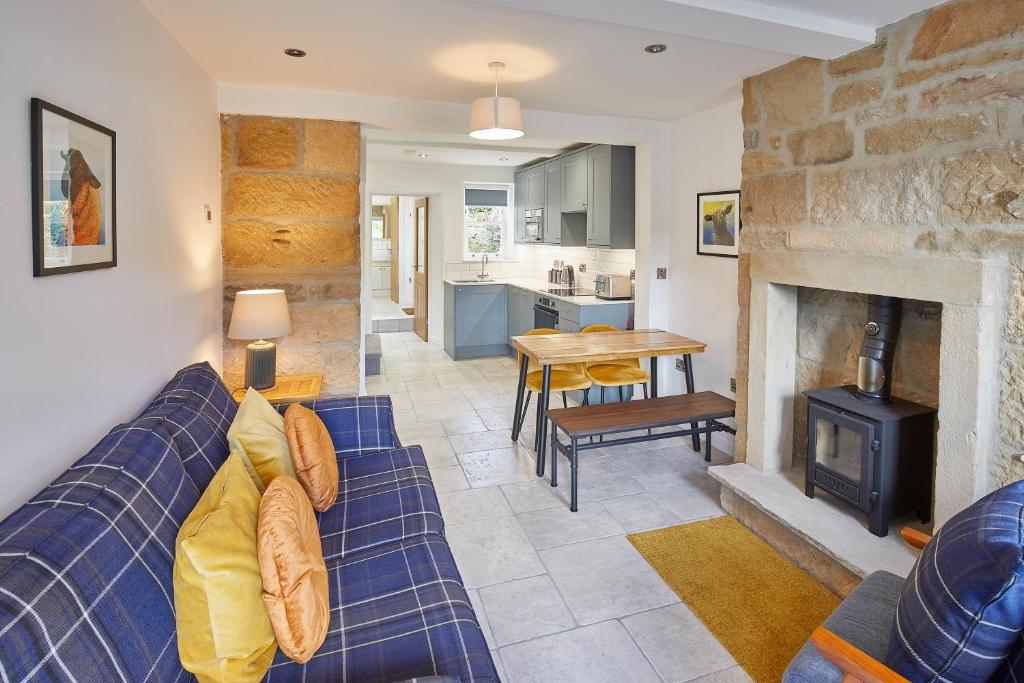 Host & Stay - Old Stone Cottage image one