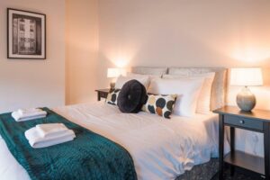 Apartments in Doncaster - Prices & Bookings Page image 4 Picture of Coronation House