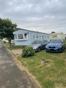 Book Apartments in Hull Page image 37 Picture of Our Holiday Home Static Caravan