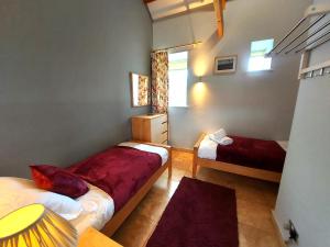 Luddie's Country Cottages - Rose Cottage Accommodation image 2 Luddie's Country Cottages - Rose Cottage image two