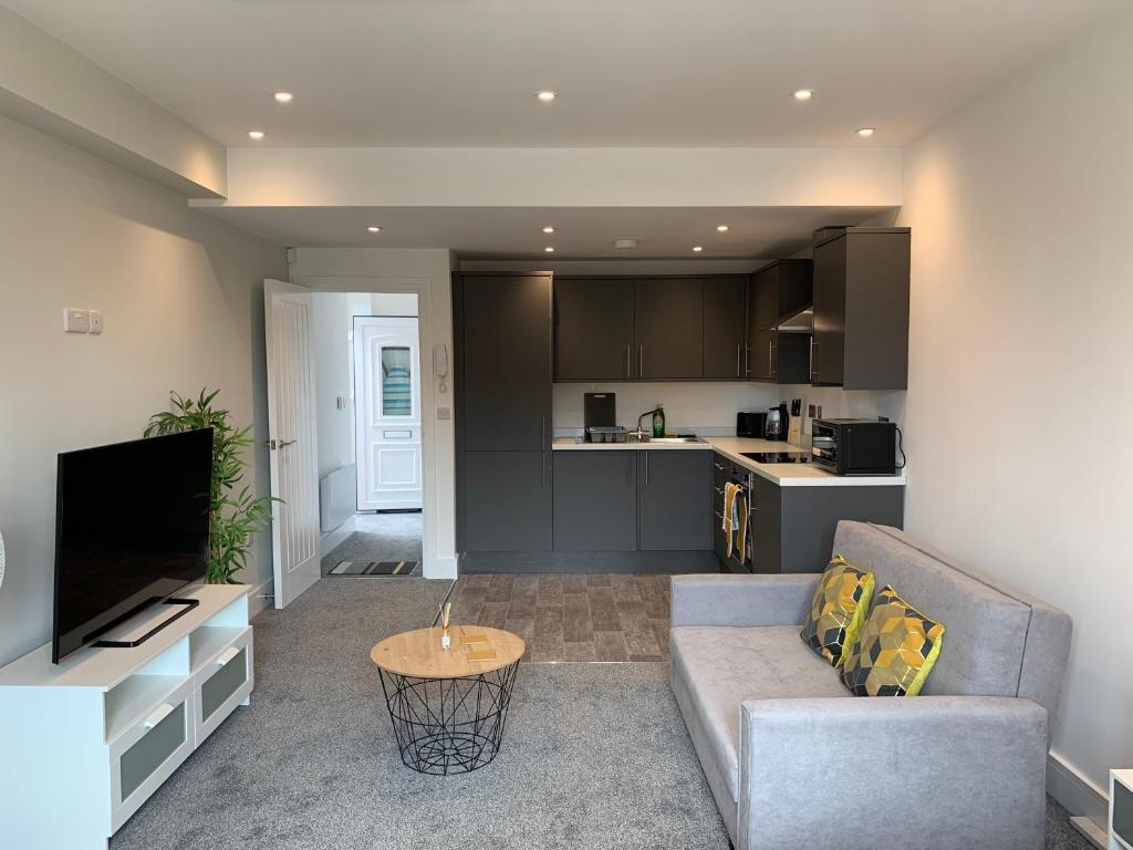 Cosy Studio Flat - Near City Centre Accommodation image 1 Cosy Studio Flat - Near City Centre image one