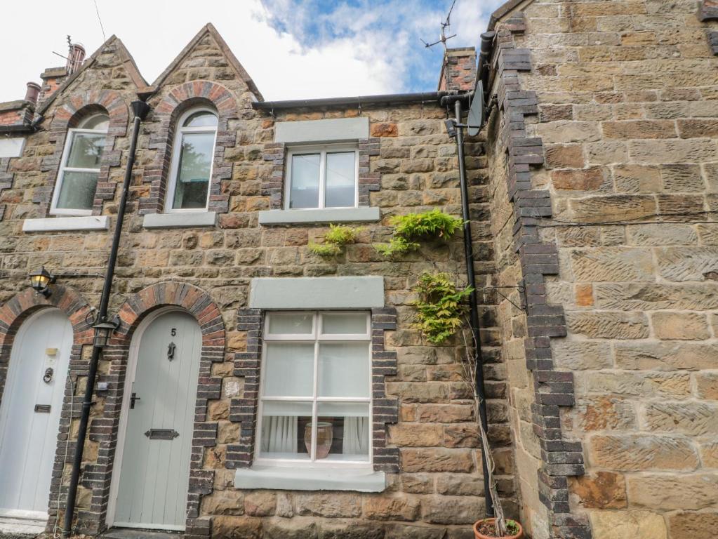 Picture of 5 Rosedale Abbey