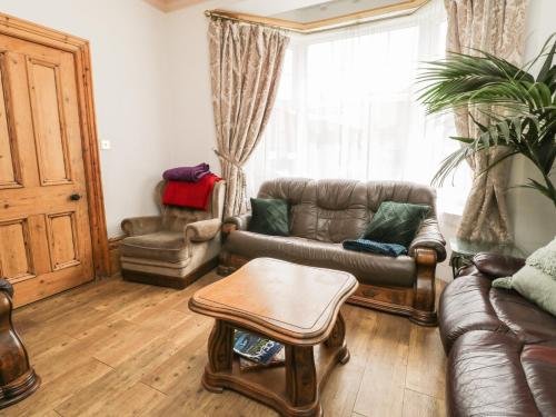 Victorian House Accommodation image 3 Victorian House image three