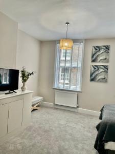 Spacious Townhouse Room in the heart of Malton Accommodation image 2 a Apartment in Malton