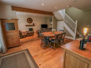 Oak Tree Barn Accommodation image 2 Oak Tree Barn image two